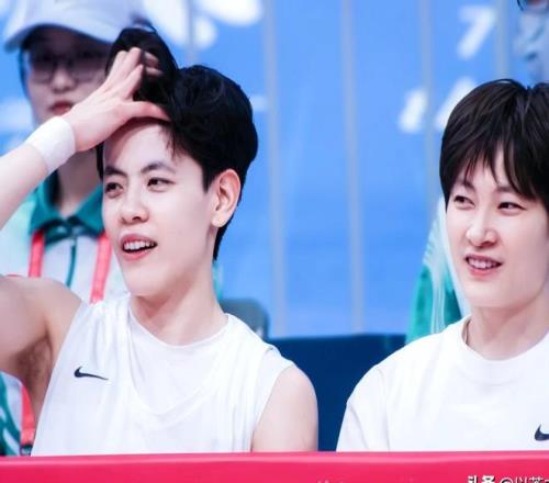 希腊杯激战,正酣,三连胜荣耀,千亿体育官网,QianYi,Sports,足球直播,篮球赛事,体育高清,NBA直播