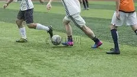 [中超第29轮]申花迎战深圳新鹏城